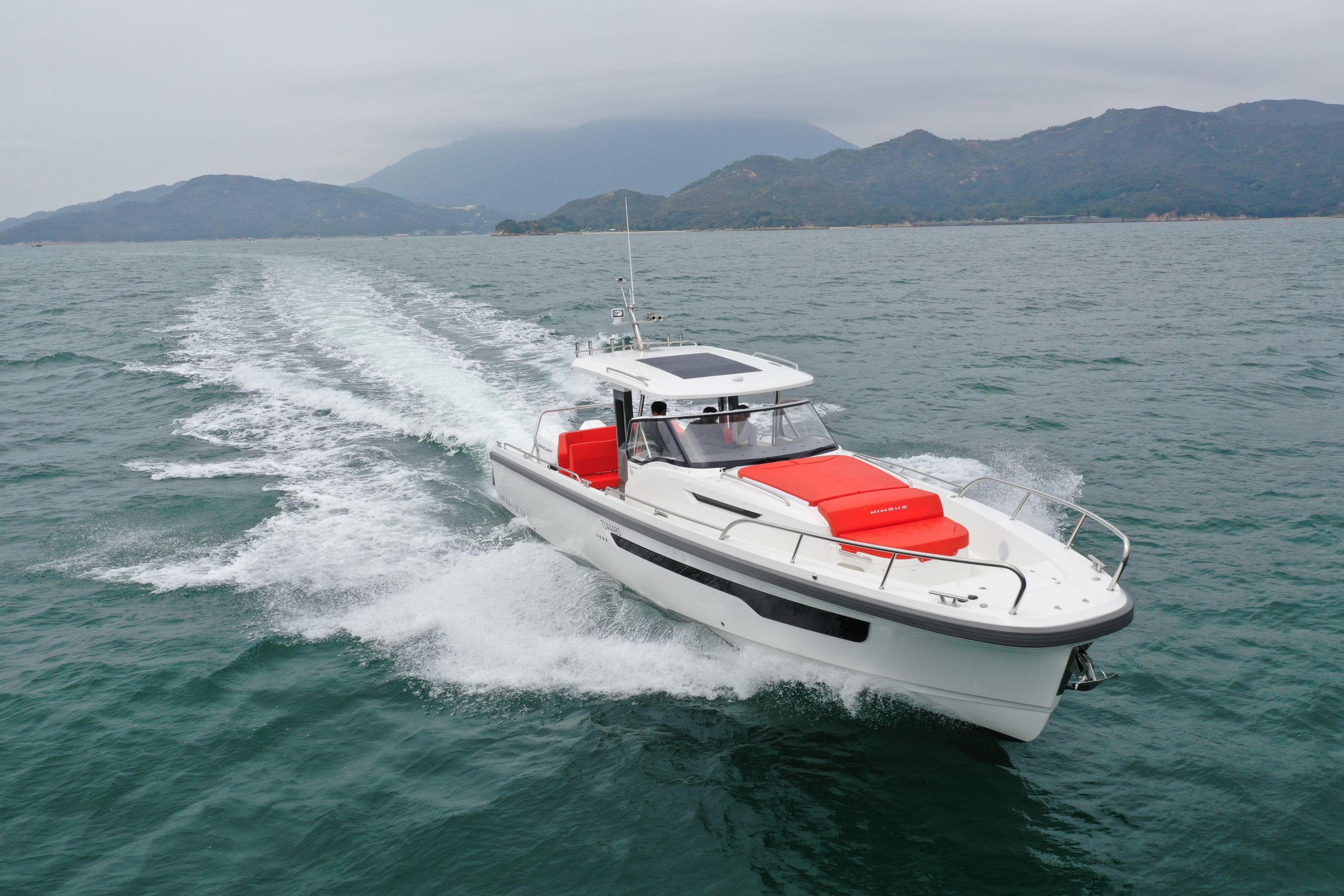 Nimbus Tender 11