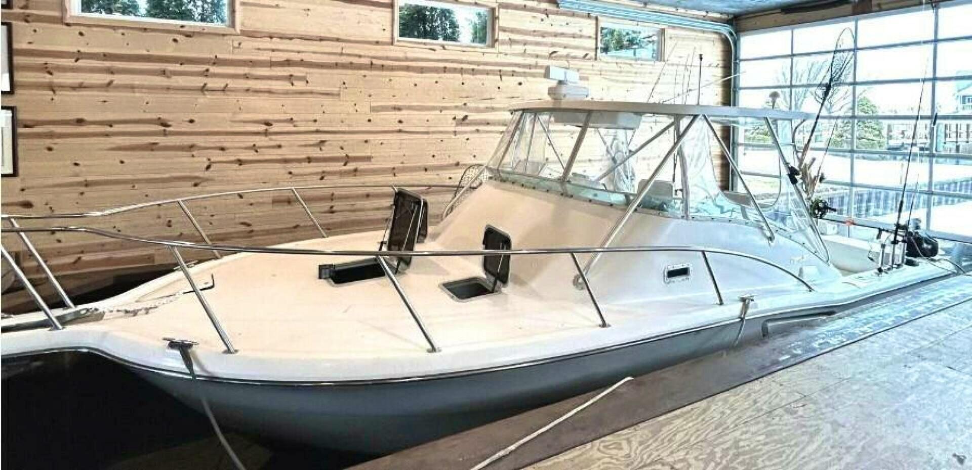 Pursuit 3000 Offshore