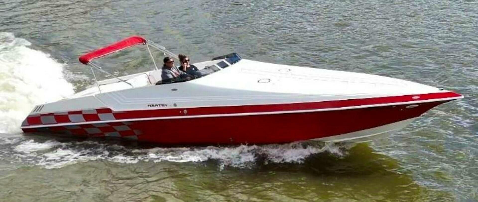 Fountain 38 Sport Cruiser