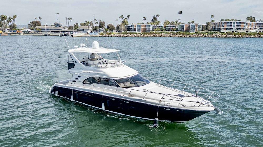 Sea Ray 560 Sedan Cruiser
