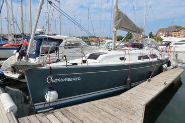 Hanse 370
