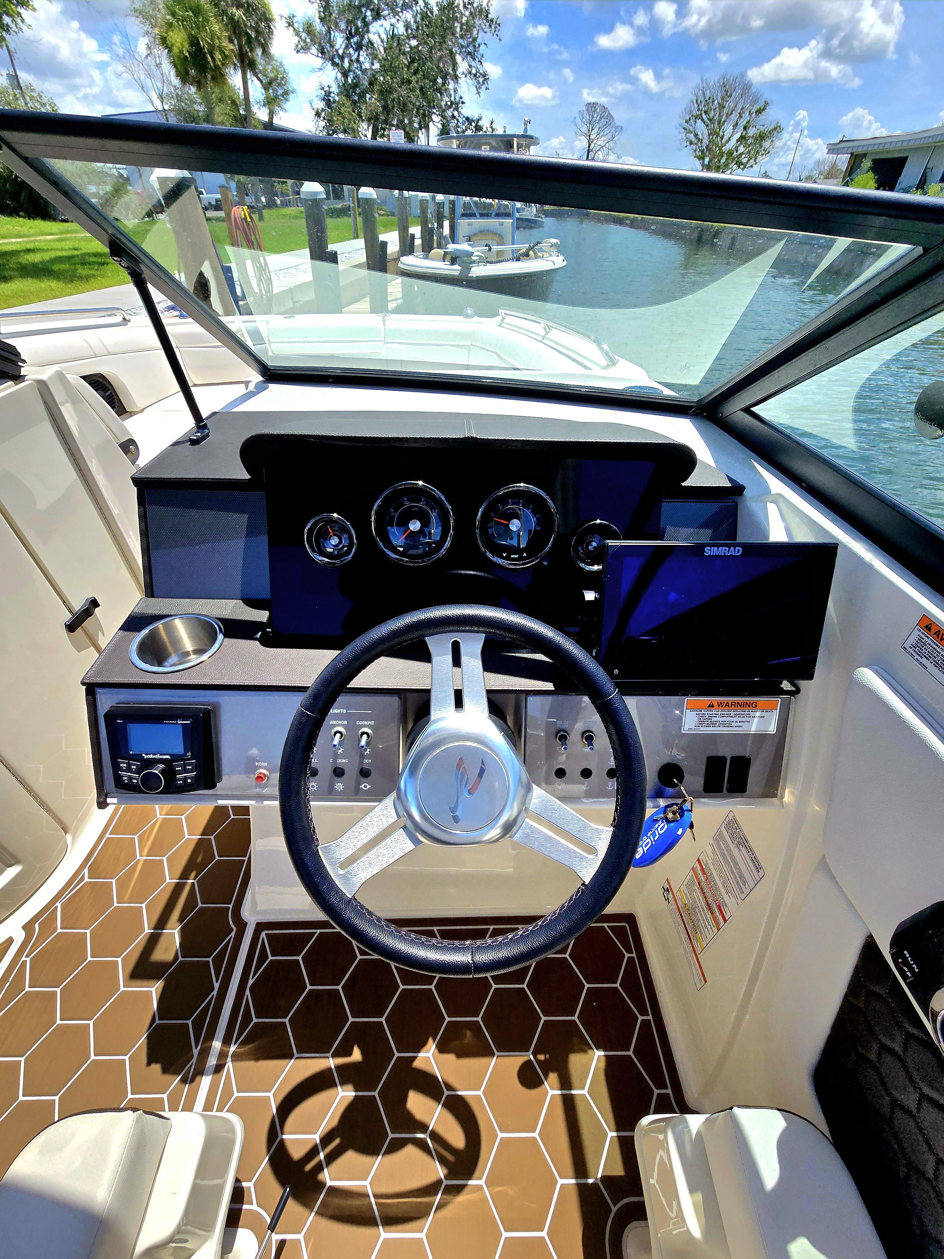 Thumbnail 16 - Sea Ray 270 SDX OB