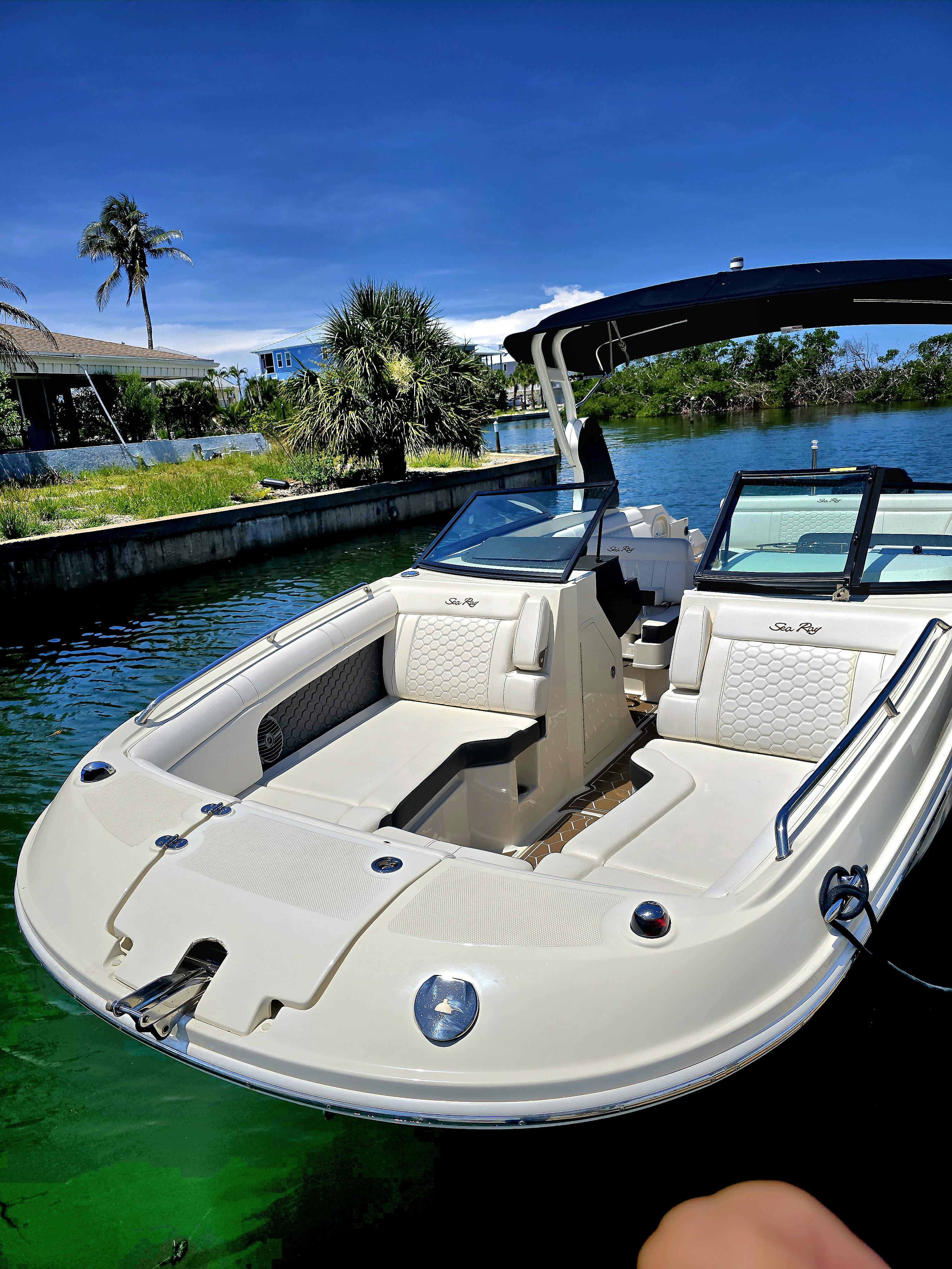Thumbnail 11 - Sea Ray 270 SDX OB