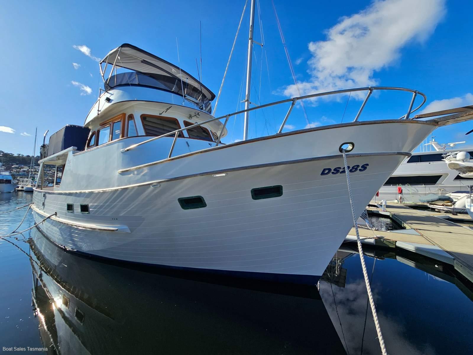 DeFever 49 Pilothouse