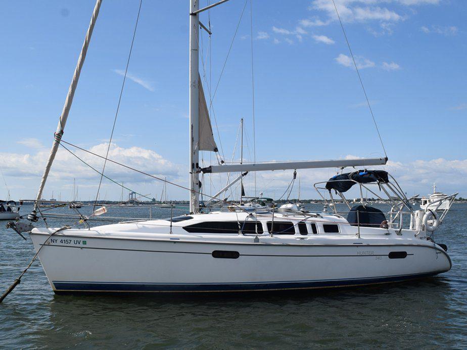 Hunter 340