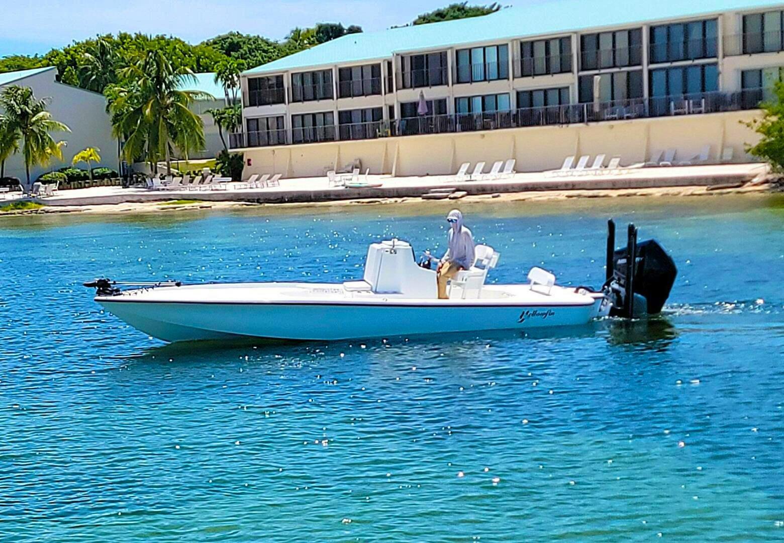 Yellowfin 24 Bay