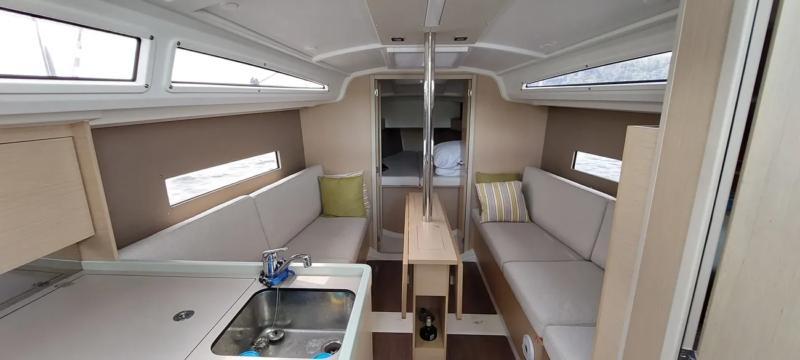 Beneteau Oceanis 30.1
