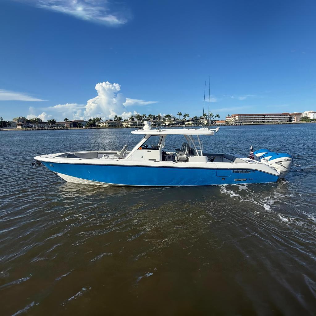Everglades 395 Center Console