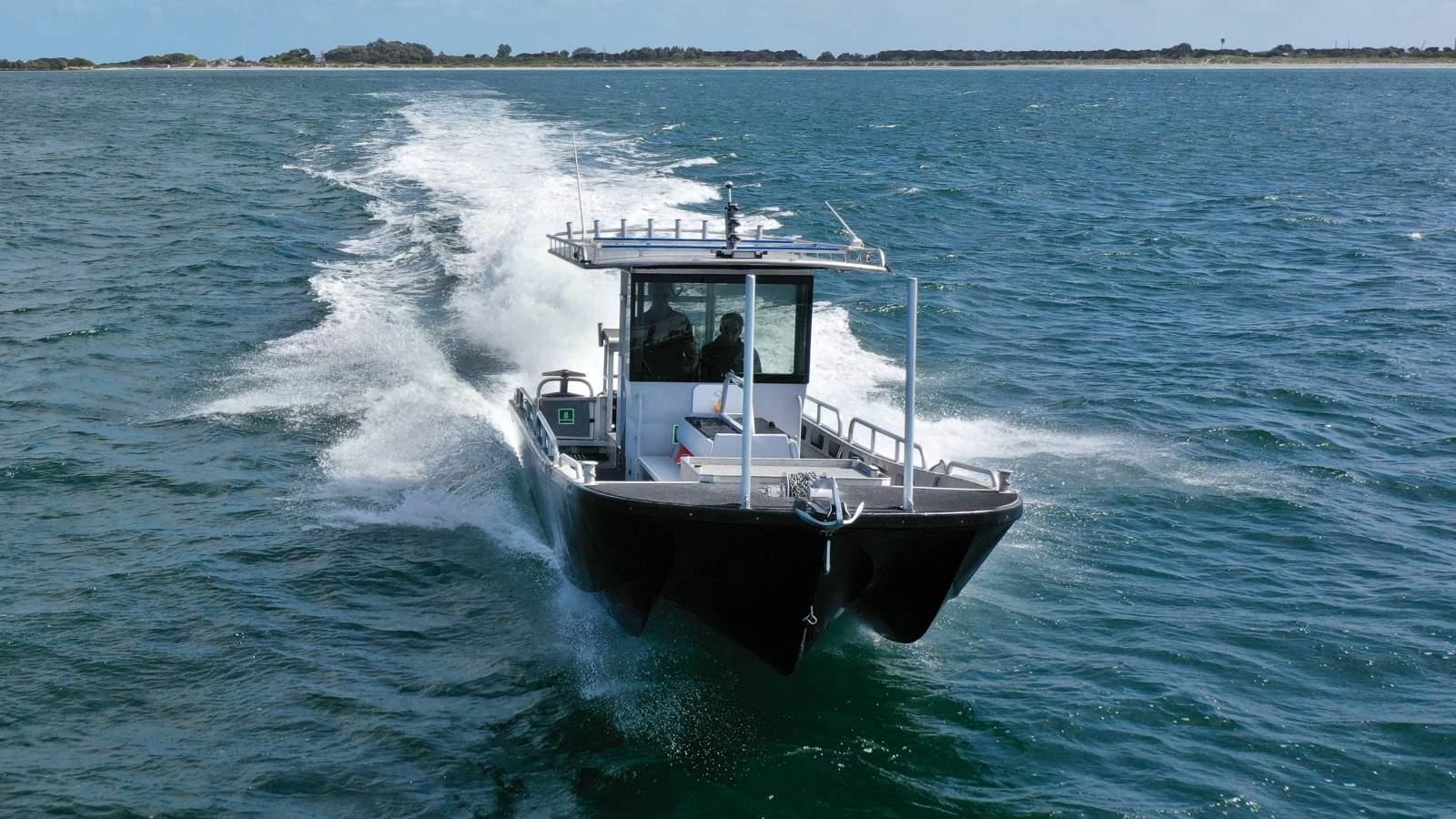 Batavia Boat Builders Tri Hull Jet