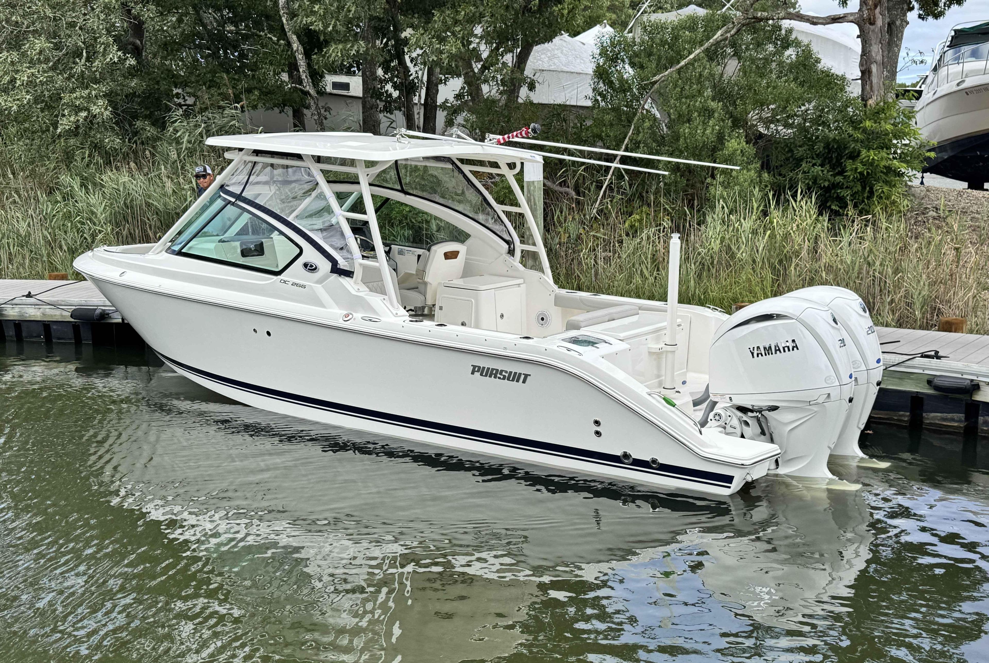 Pursuit DC 266