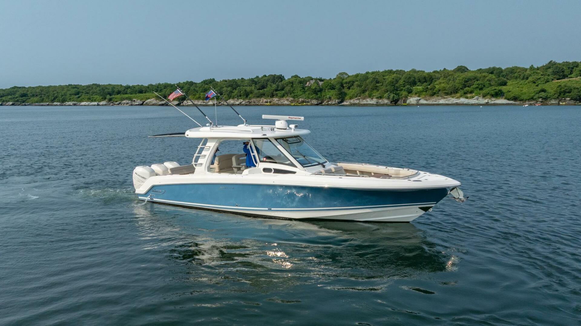 Boston Whaler 350 EX Realm