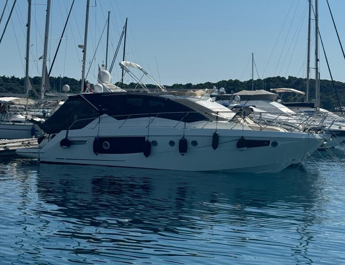 Cranchi 44