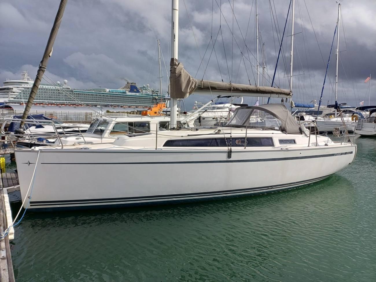 Bavaria Cruiser 33