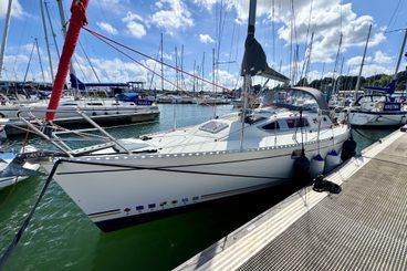 Feeling 326 Lifting Keel