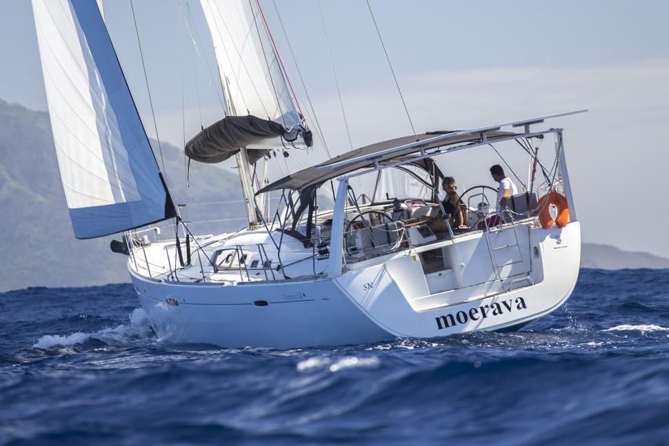 Beneteau Oceanis 54