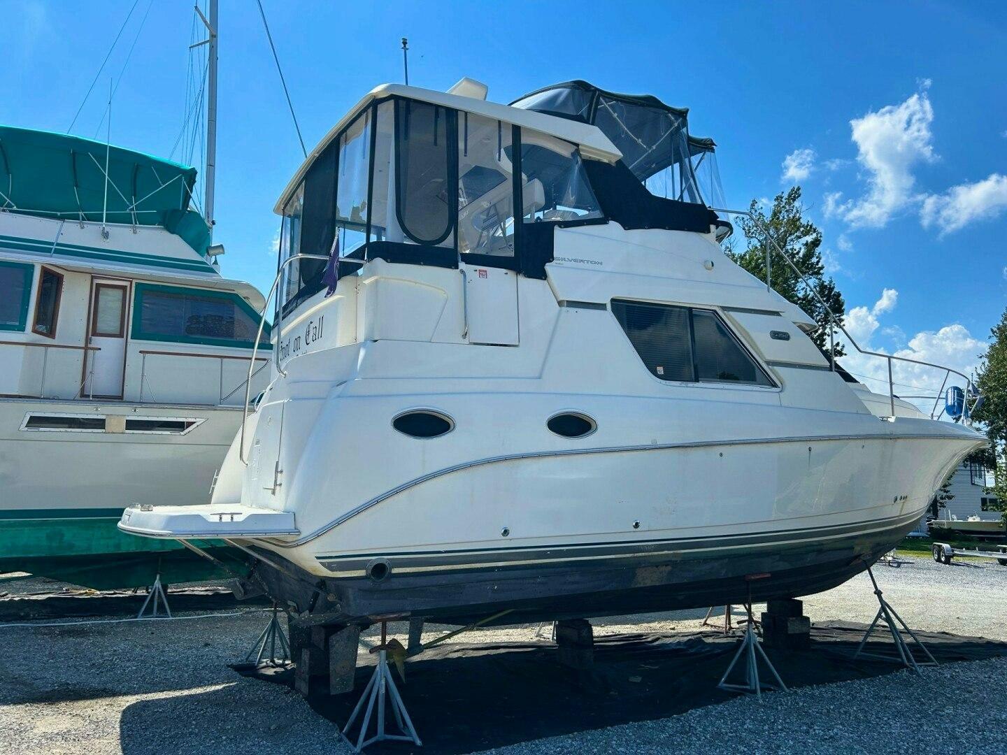 Silverton 352 Motor Yacht