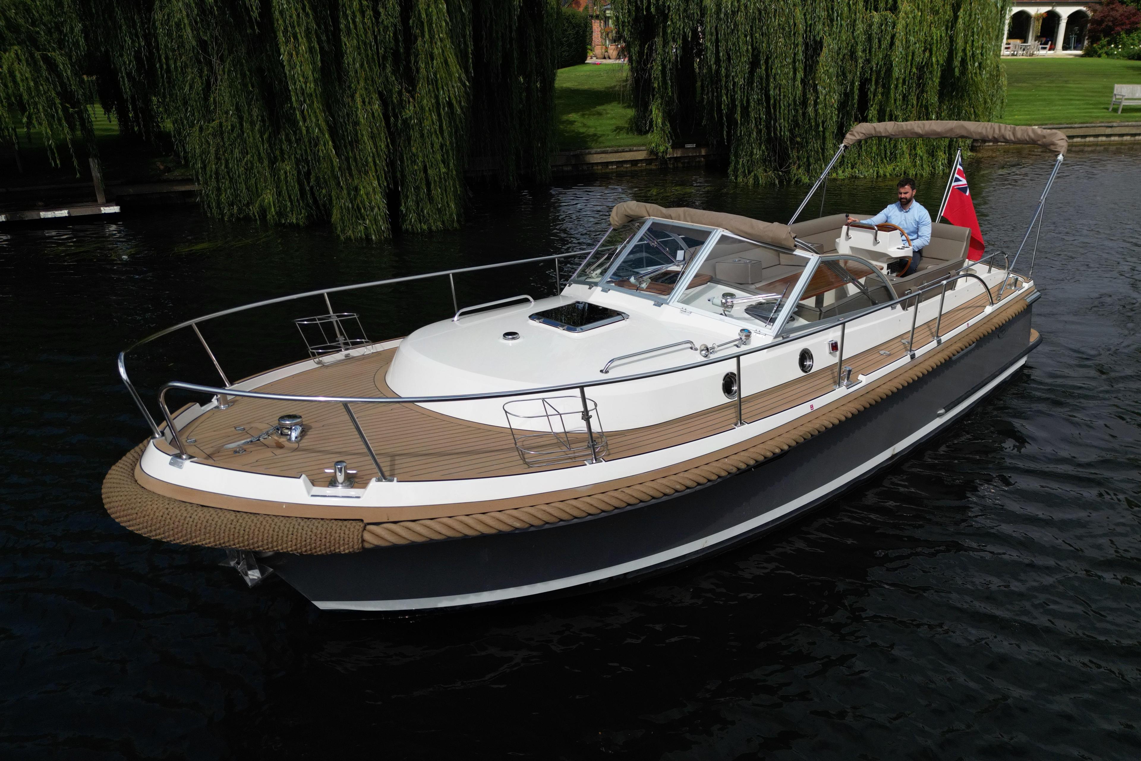 Intercruiser 29