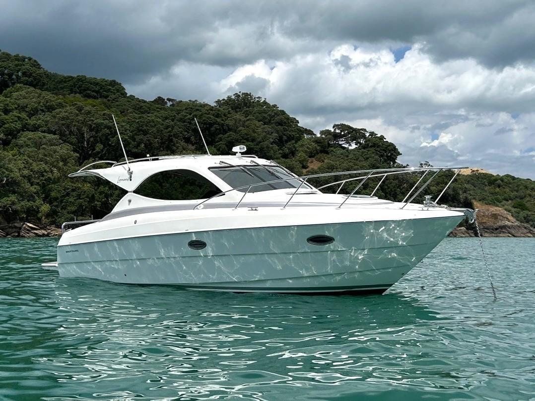 Maritimo Mustang 32