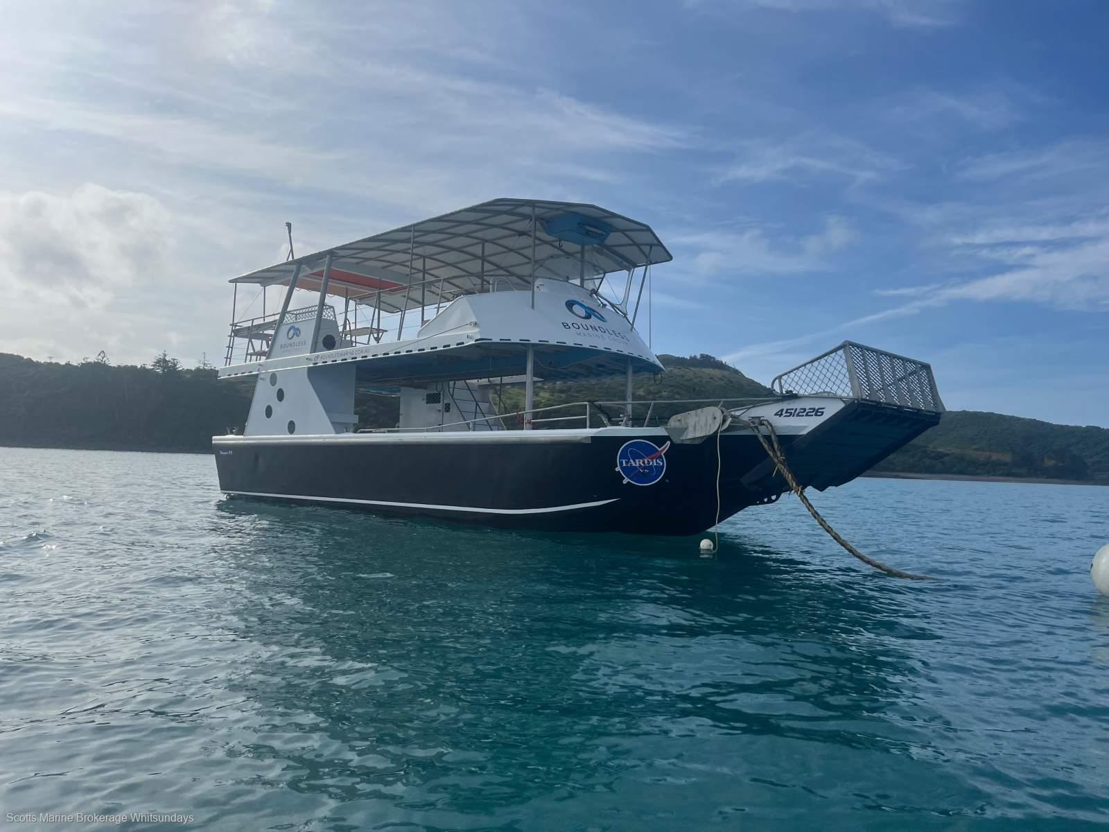 Oxford Yachts High Speed Landing Craft / Barge