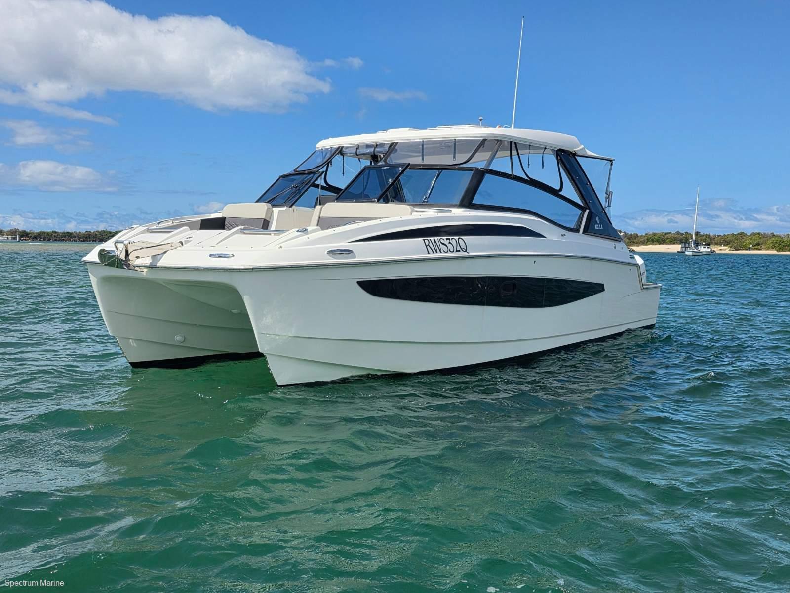 Aquila 32 Sport