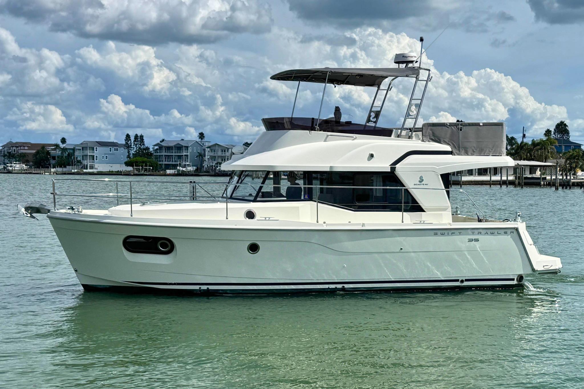 Beneteau Swift Trawler 35