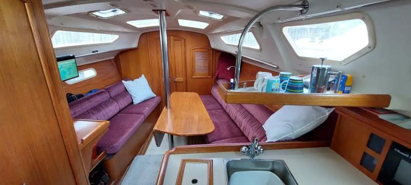 Hunter Legend 326