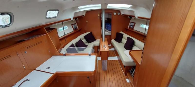 Beneteau Oceanis Clipper 343