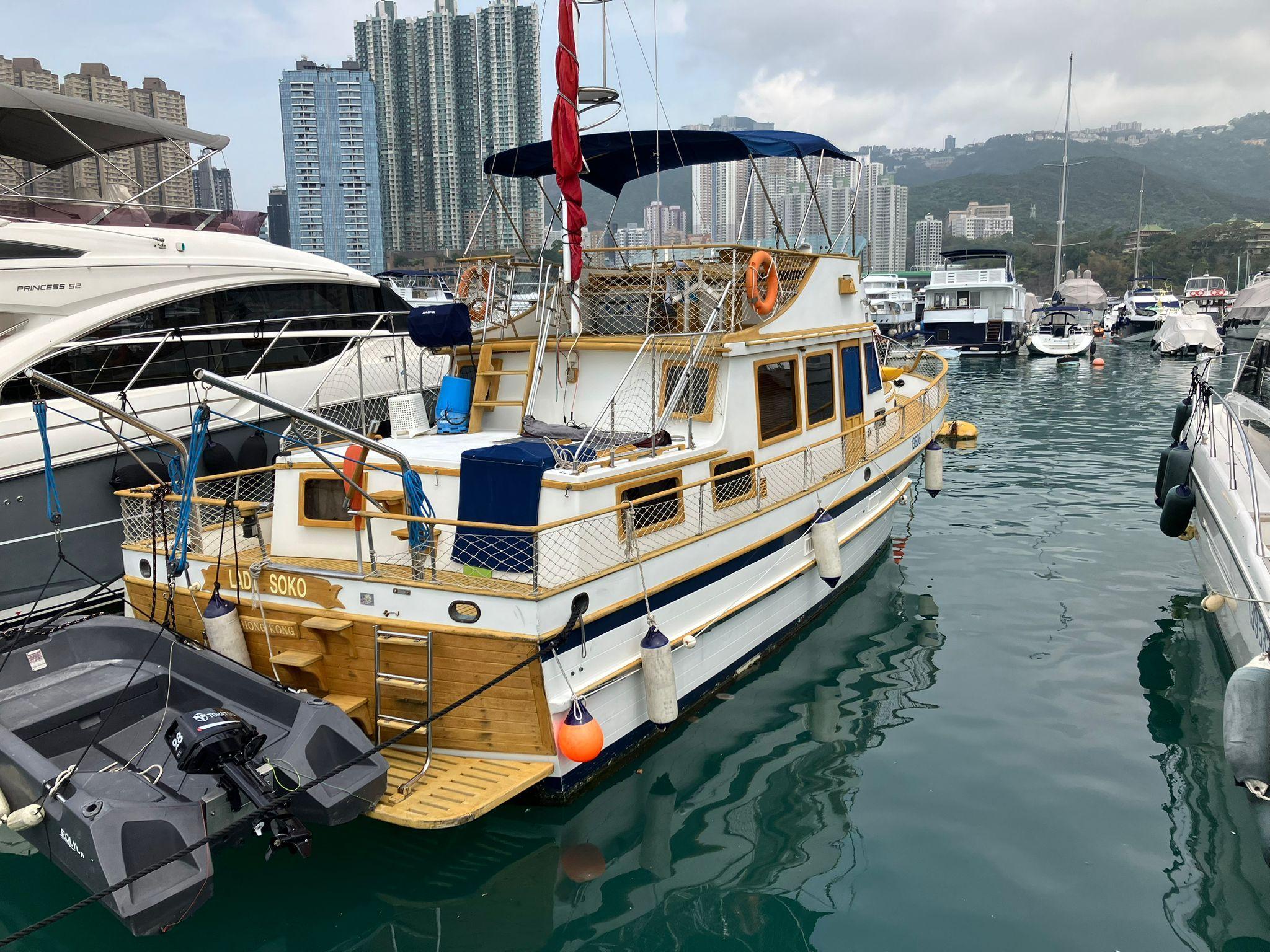 C & L Marine Corp. Fantasy Island 44