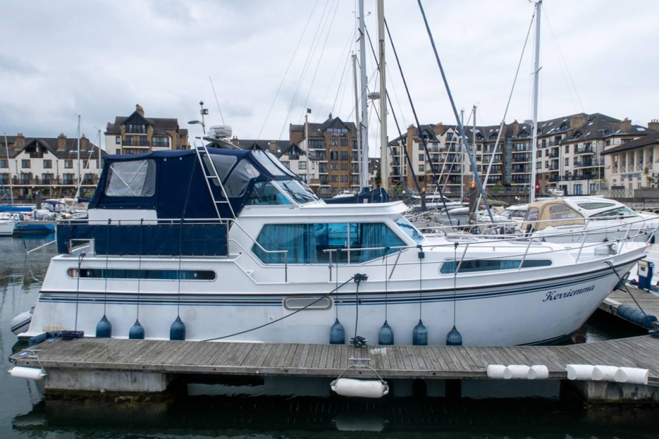 Hollandia 1250 Steel Cruiser