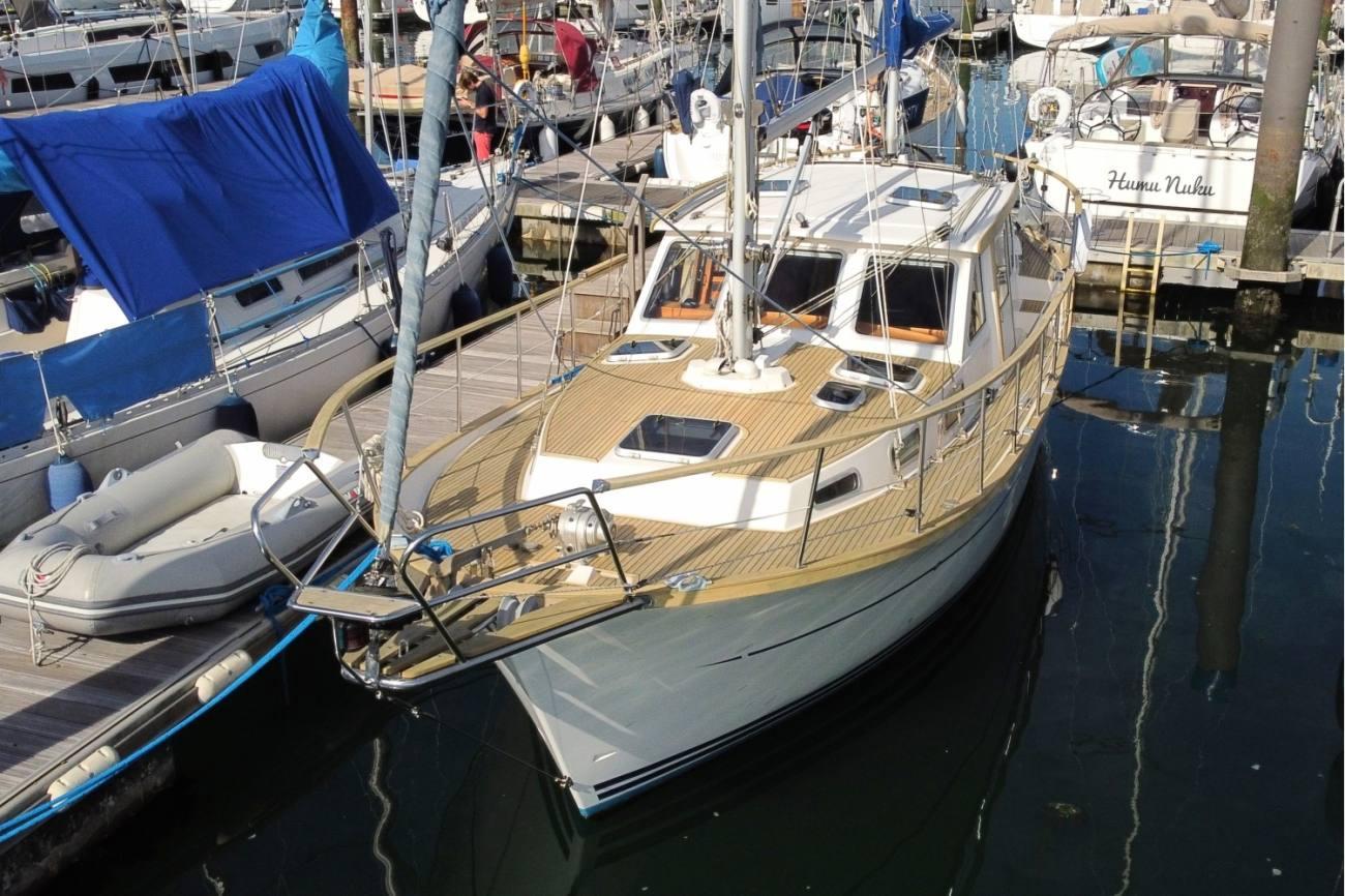 Nauticat 331