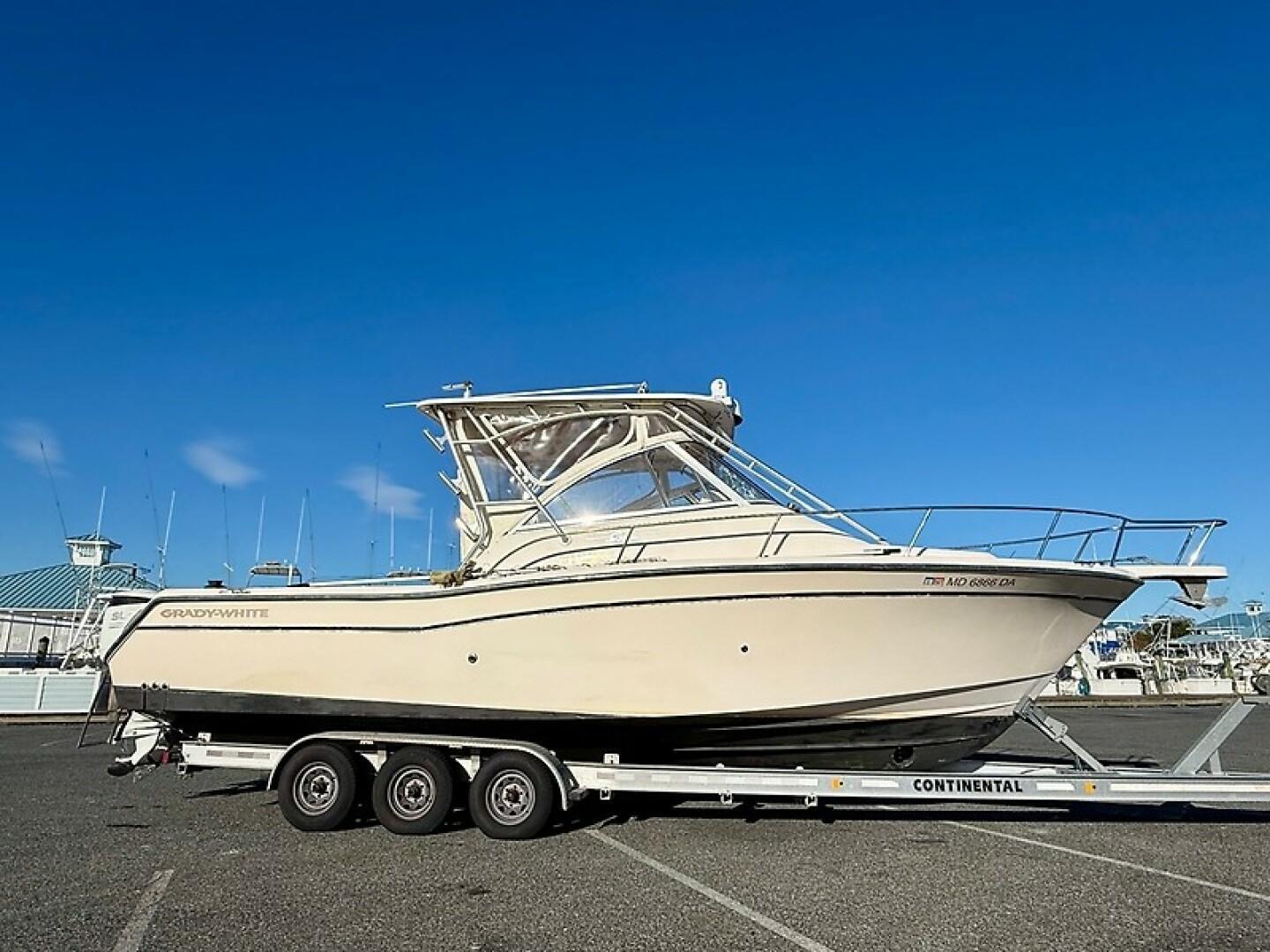 Grady-White 305 Express