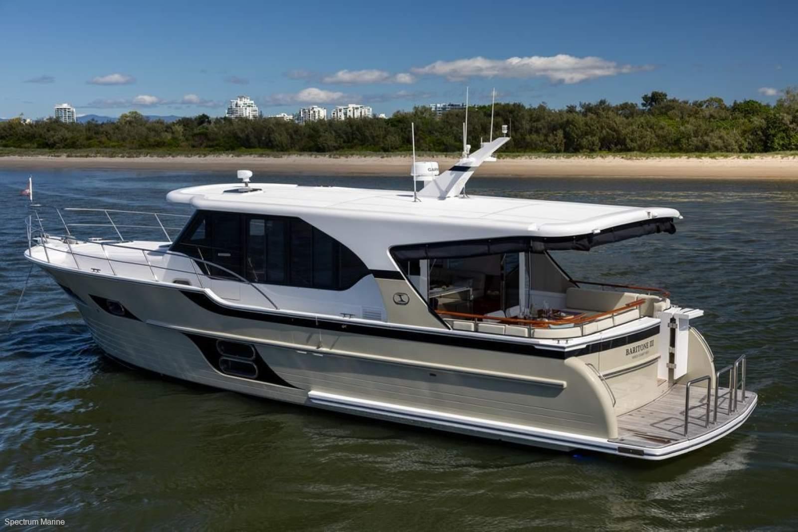 Integrity 520 SX Plus