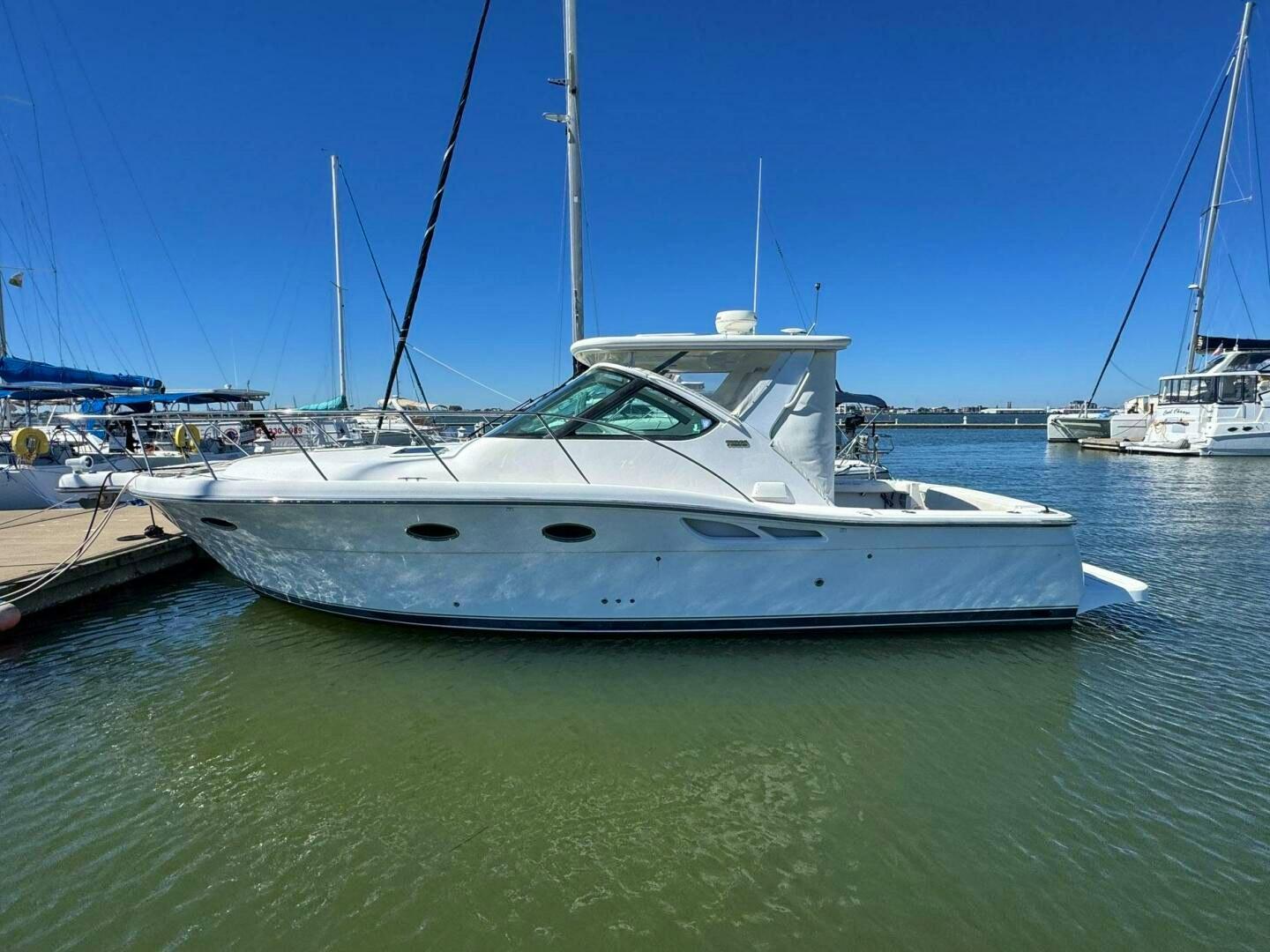 Tiara Yachts 3200 Open
