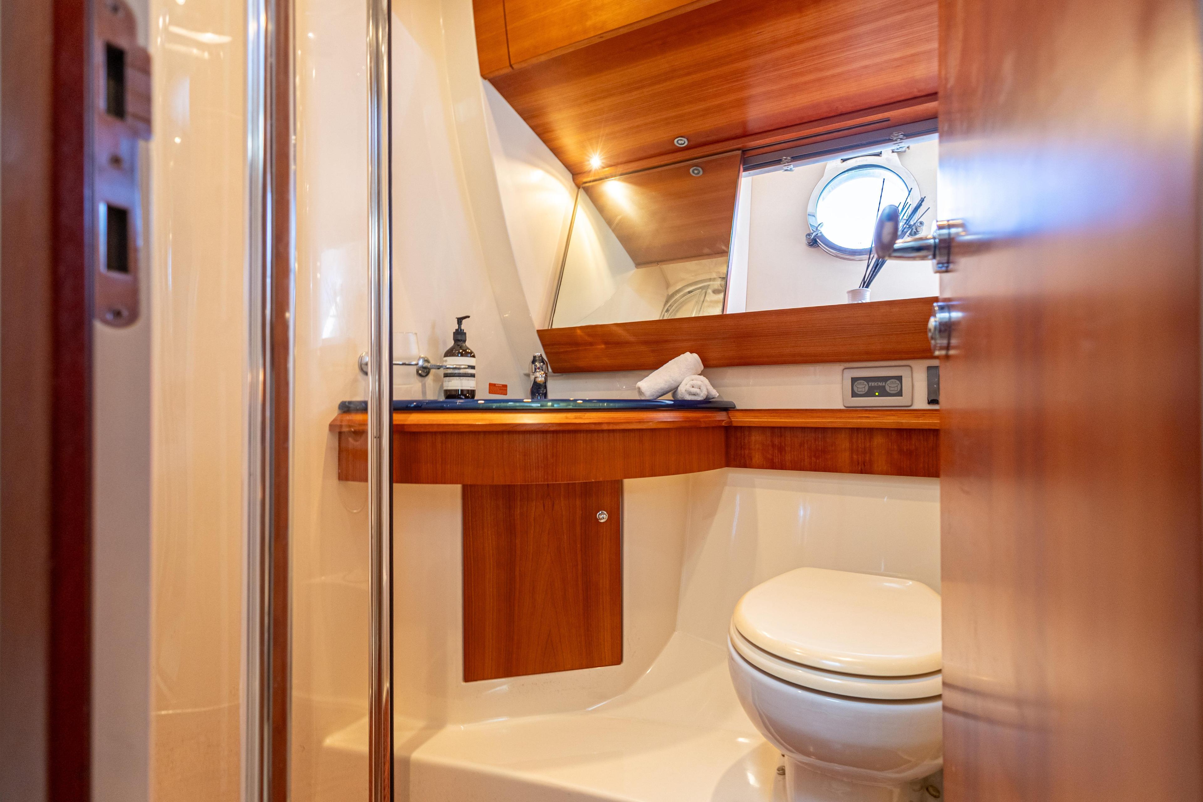 Azimut 50