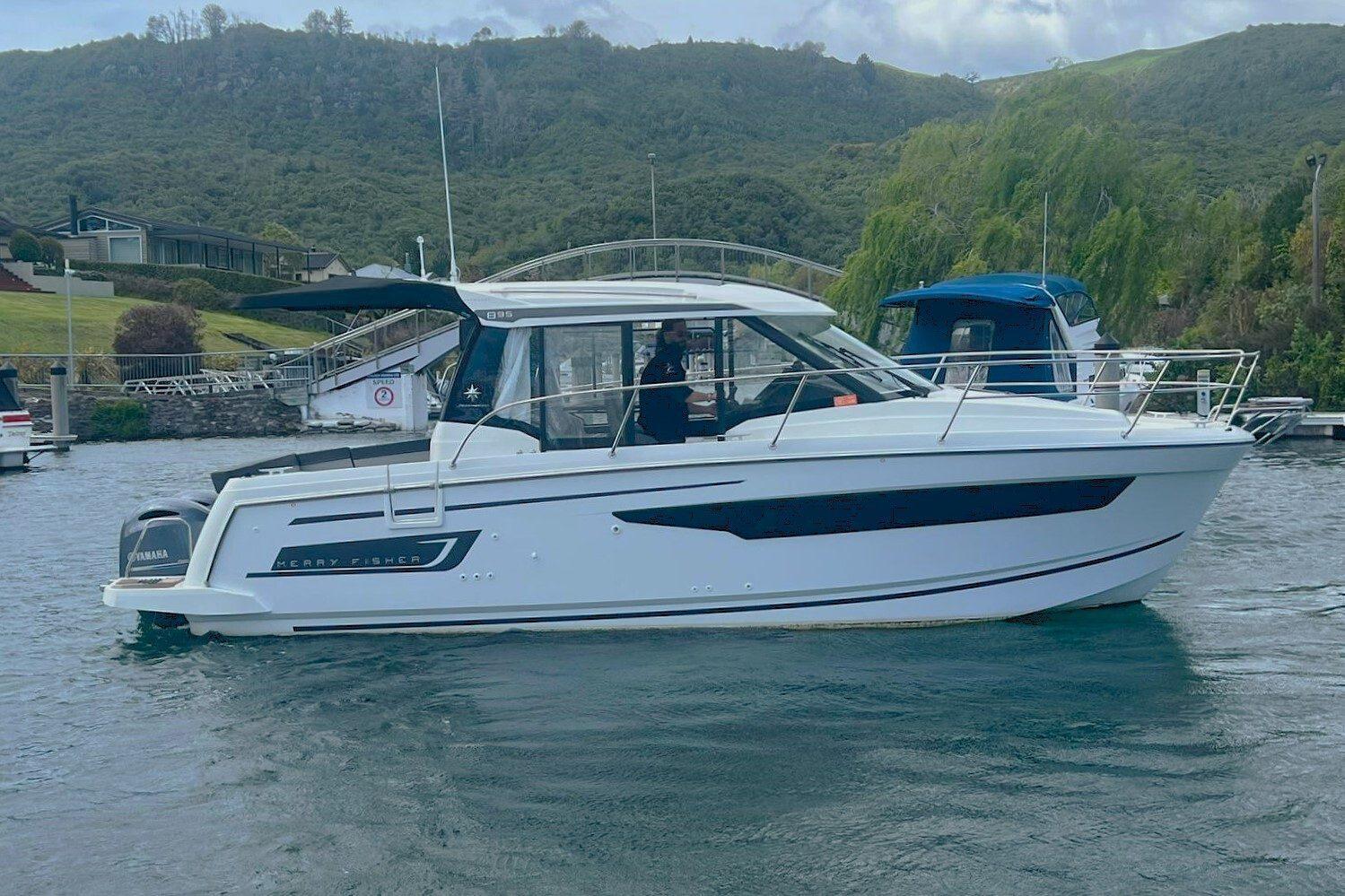 Jeanneau Merry Fisher 895 Offshore