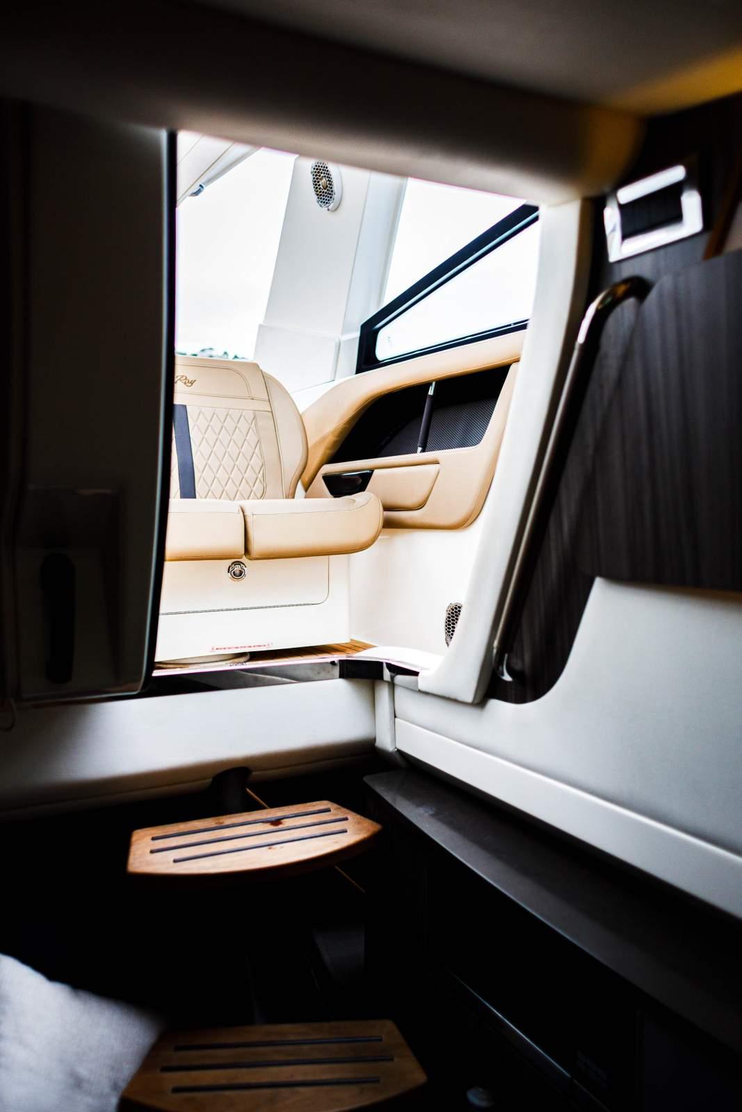 Sea Ray 400 SLX