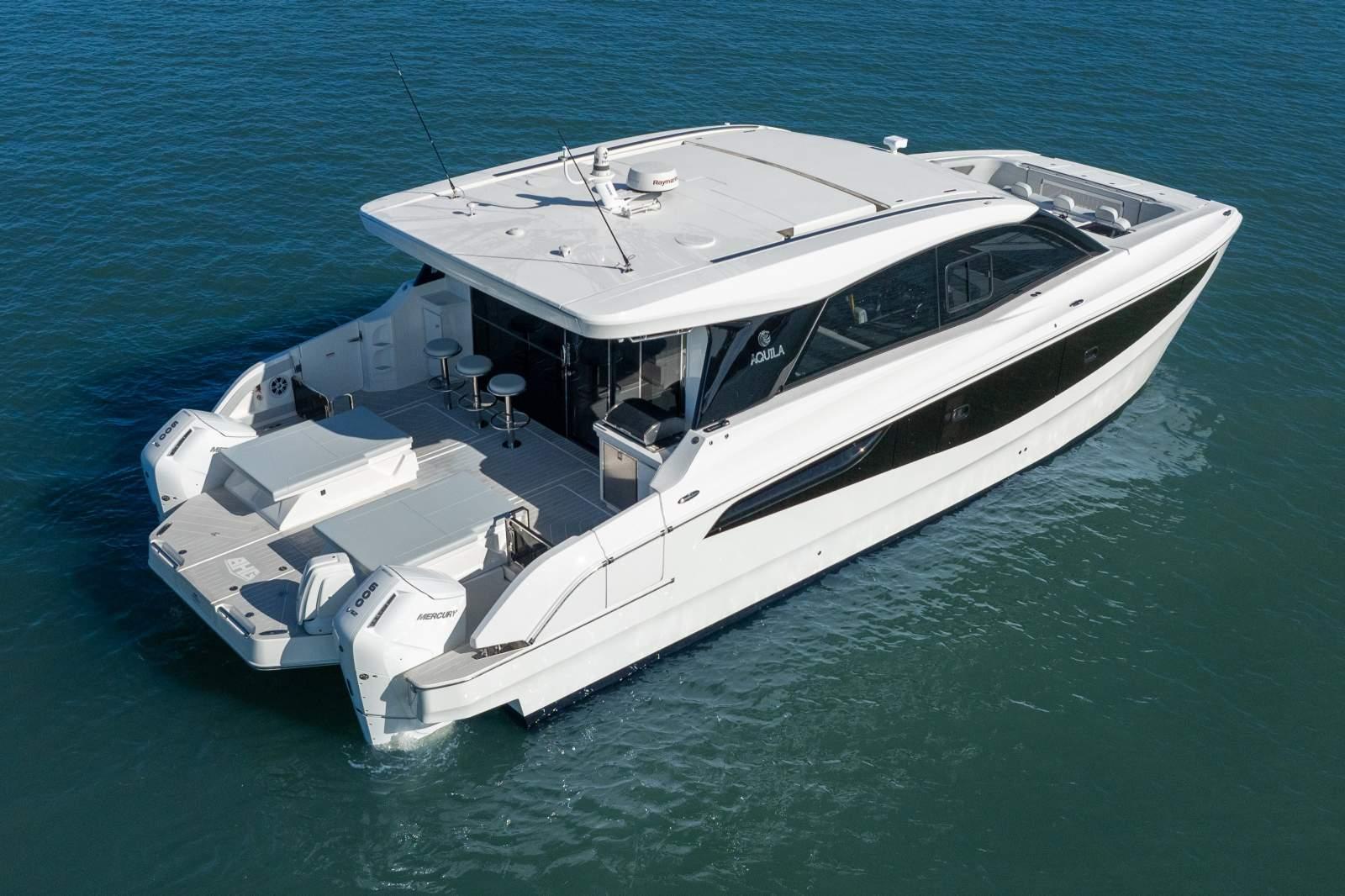 Aquila 46 Coupe