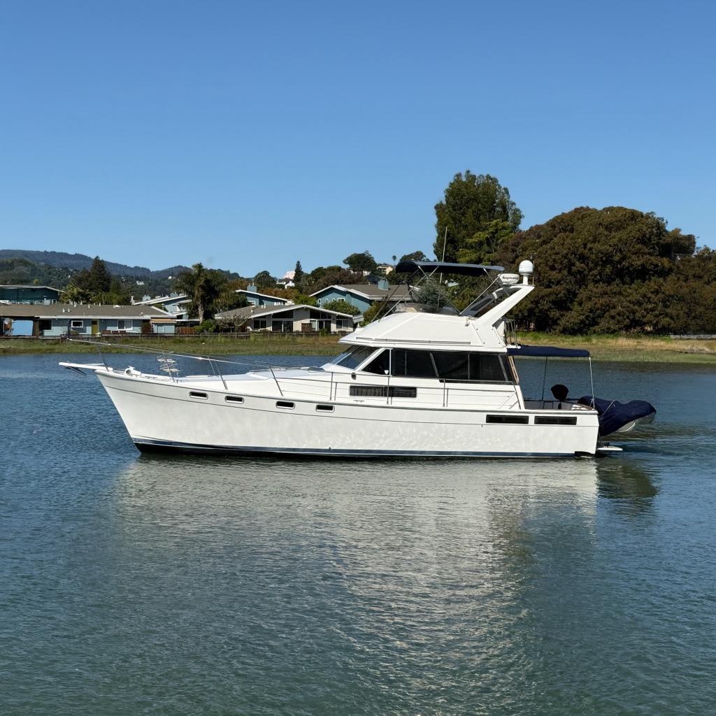 Bayliner 3888 Motoryacht