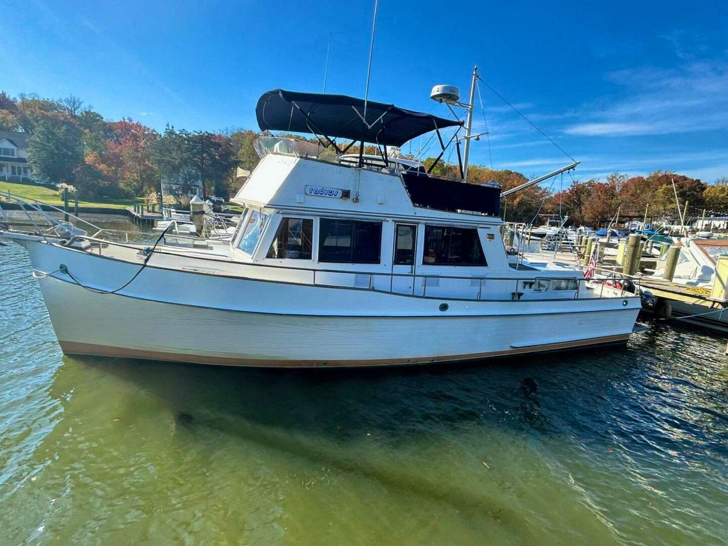 Grand Banks Classic