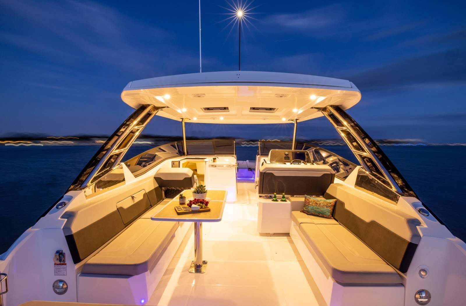 Aquila 32 Sport
