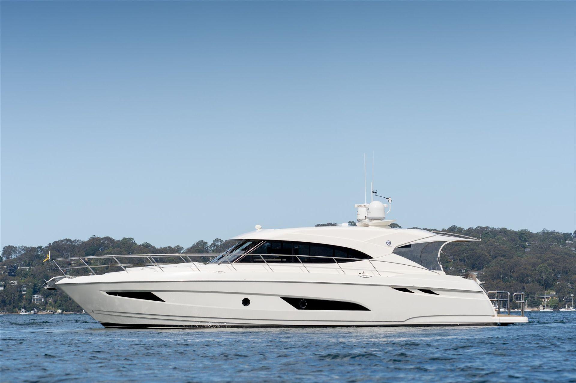 2019 Riviera 5400 Sport Yacht for sale in COOMERA, Queensland