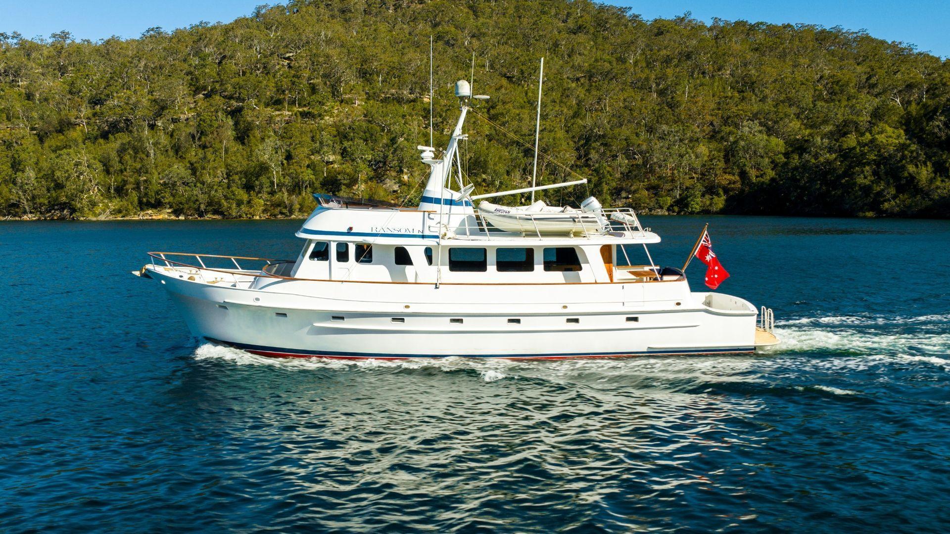McMullen and Wing Motor Yacht