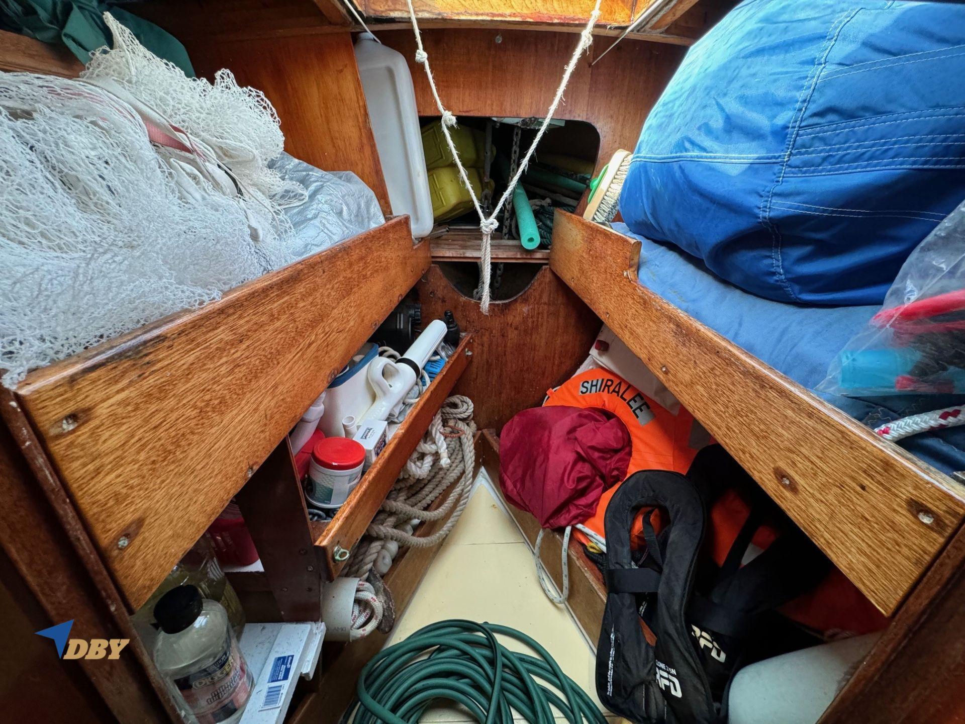 Photo 42
