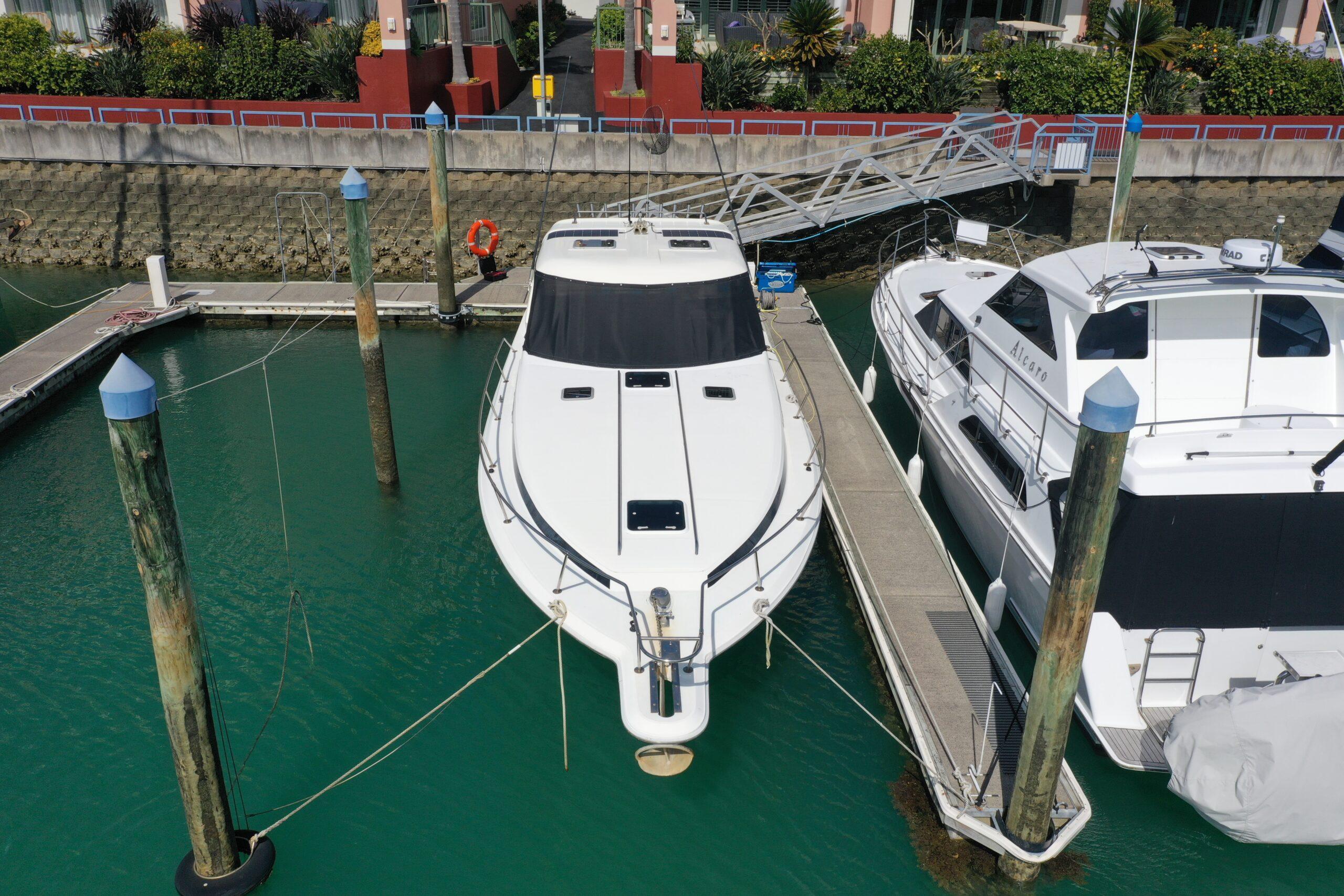 Sea Ray 350DA