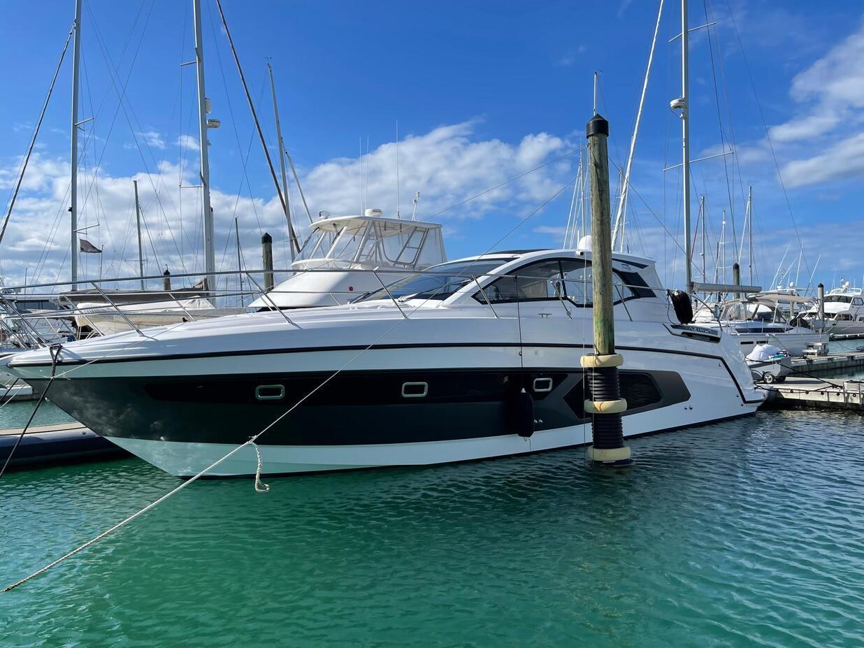 Azimut Atlantis 43