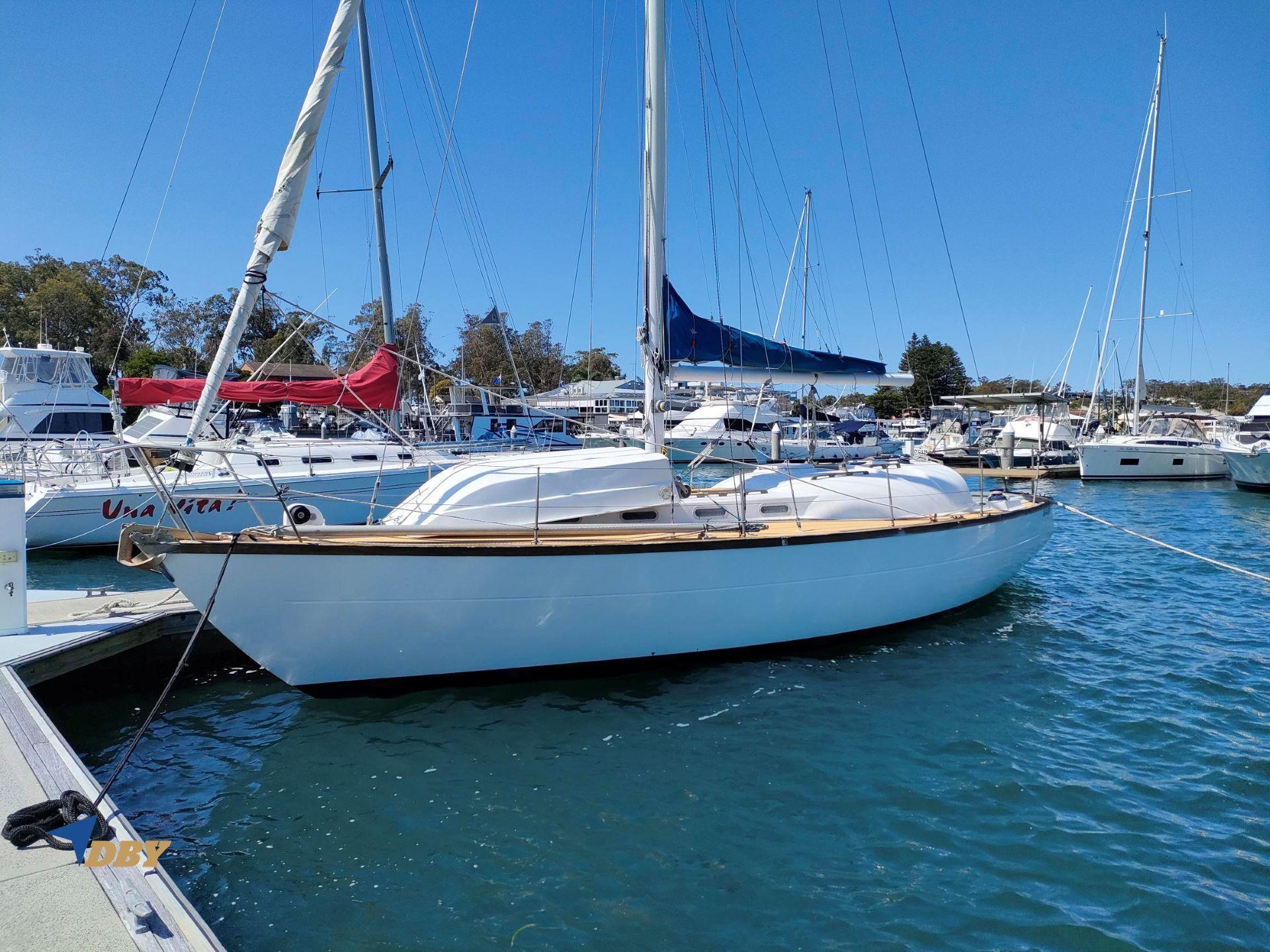 Swanson 36 CRUISING YACHT