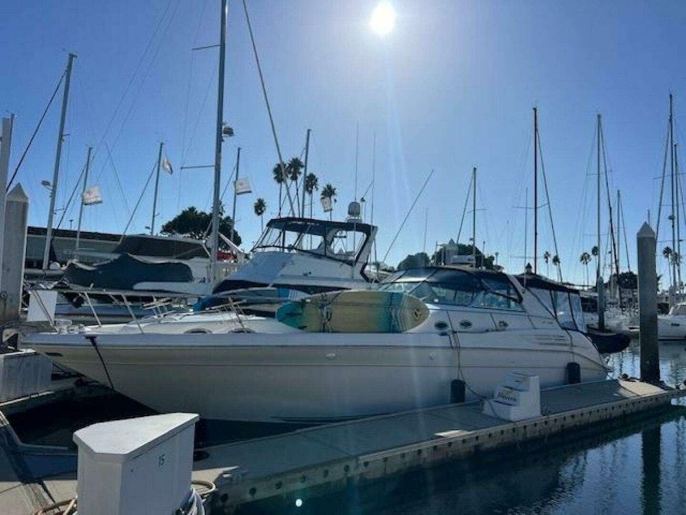 Sea Ray 450 Sundancer