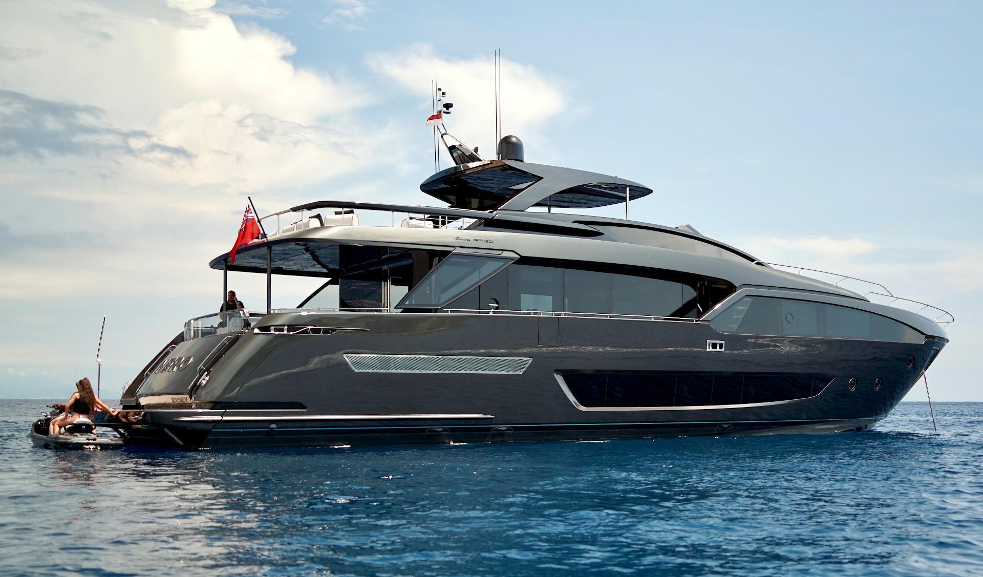 Riva 90 Argo