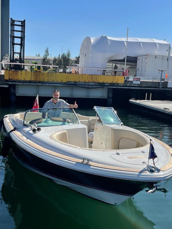 Chris-Craft Launch 28