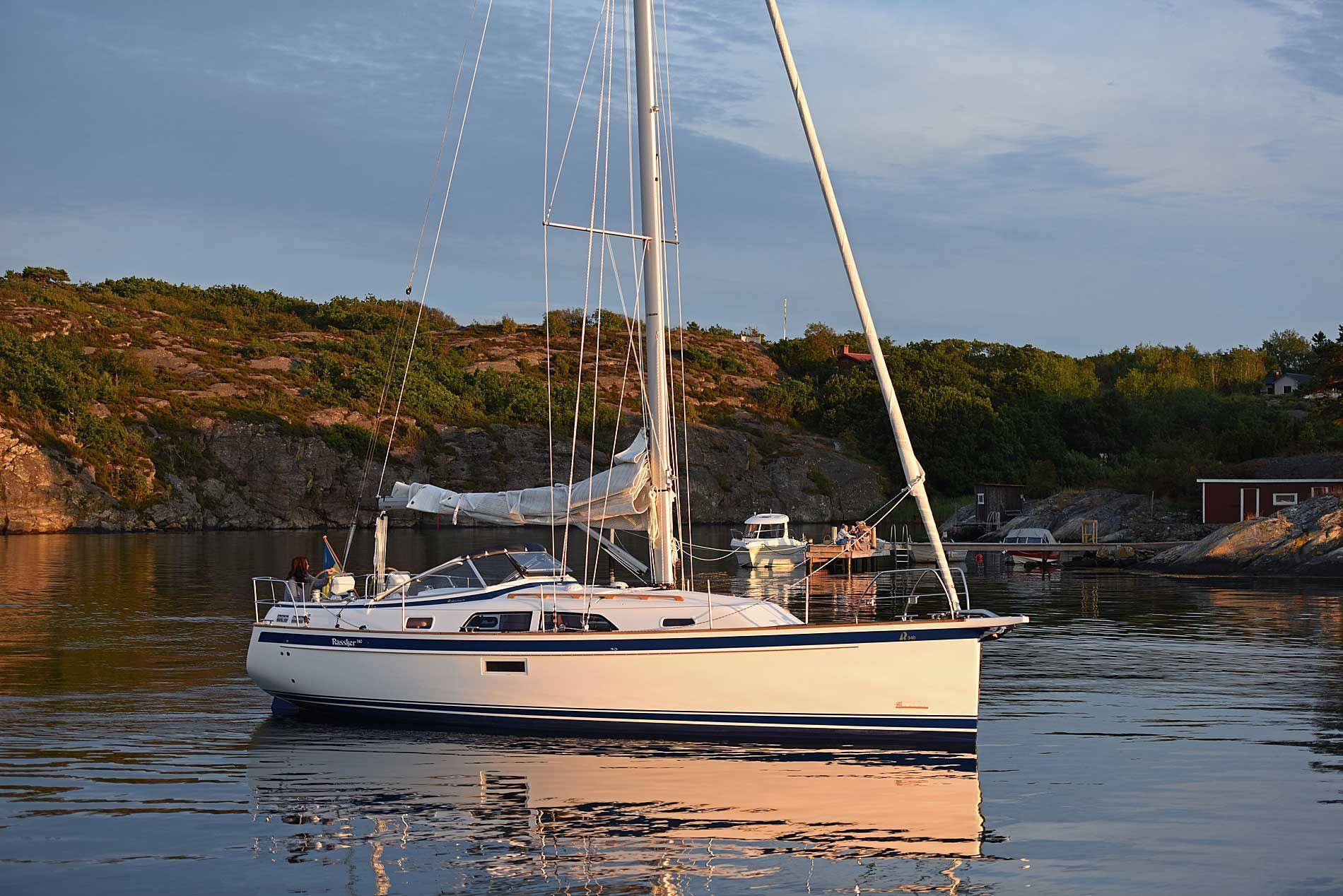 Hallberg-Rassy HR 34